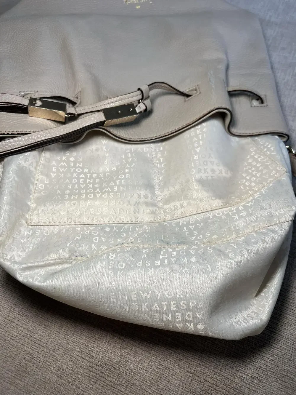 Kate Spade Bucket Bag Womens Large Beige Leather Tassel Drawstring Crossbody